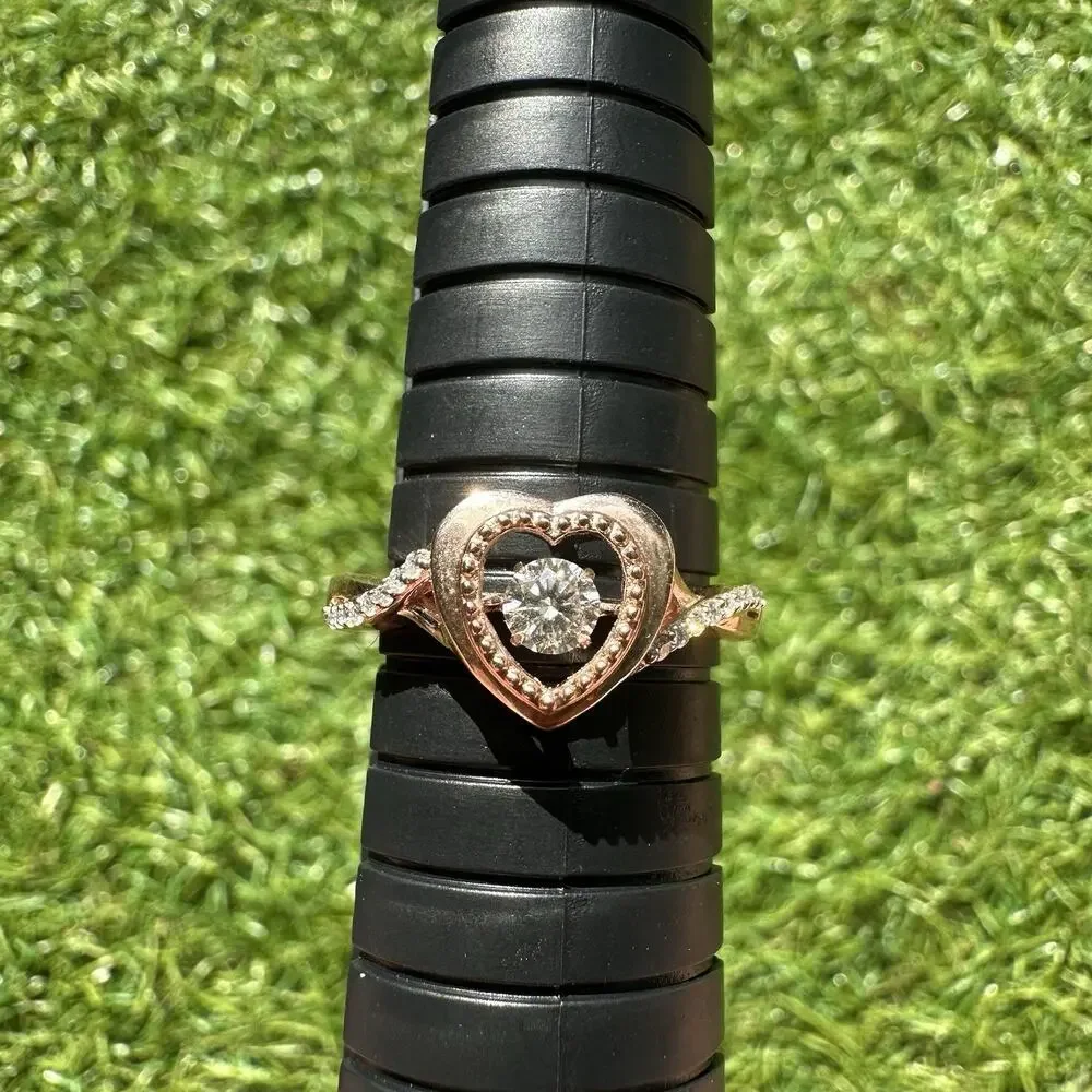 Djoy Heart Ring 925‎ Sterling Silver Size 9 Moving Center Stone Engagement